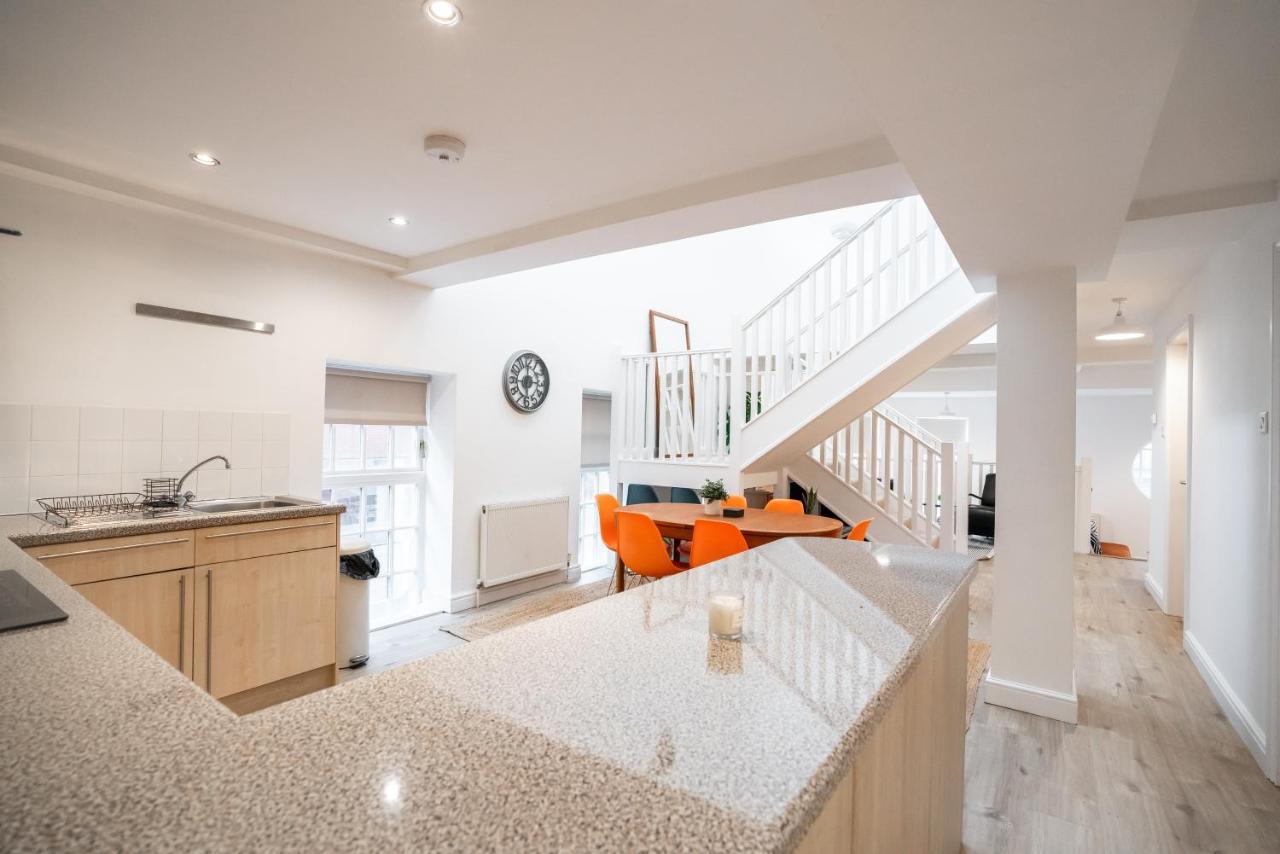 The Amazing Triplex - City Centre - Free Parking Sheffield Luaran gambar